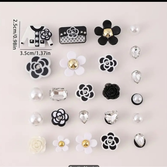 🎁NEW 24 PIECES SHOES BUCKLES  CHARM DECORATIVE. - Picture 5 of 5